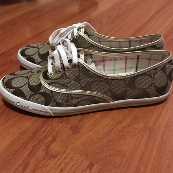 Coach Audrina sneaker size 7 - Picture 2 of 5